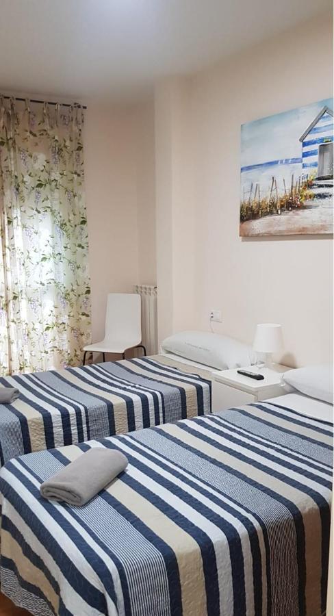 Javier Pedrouzo Sleeping Group Hotel Luaran gambar